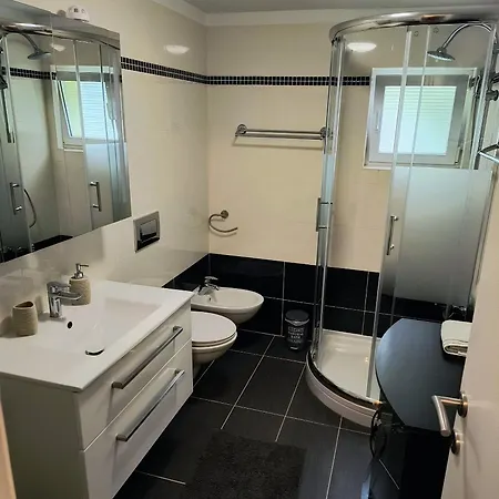 아파트 With A Parking Space Plomin, Labin - 23374 *