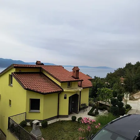 With A Parking Space Plomin, Labin - 23374 * 플로민