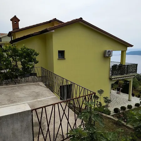 With A Parking Space Plomin, Labin - 23374 Apartment *